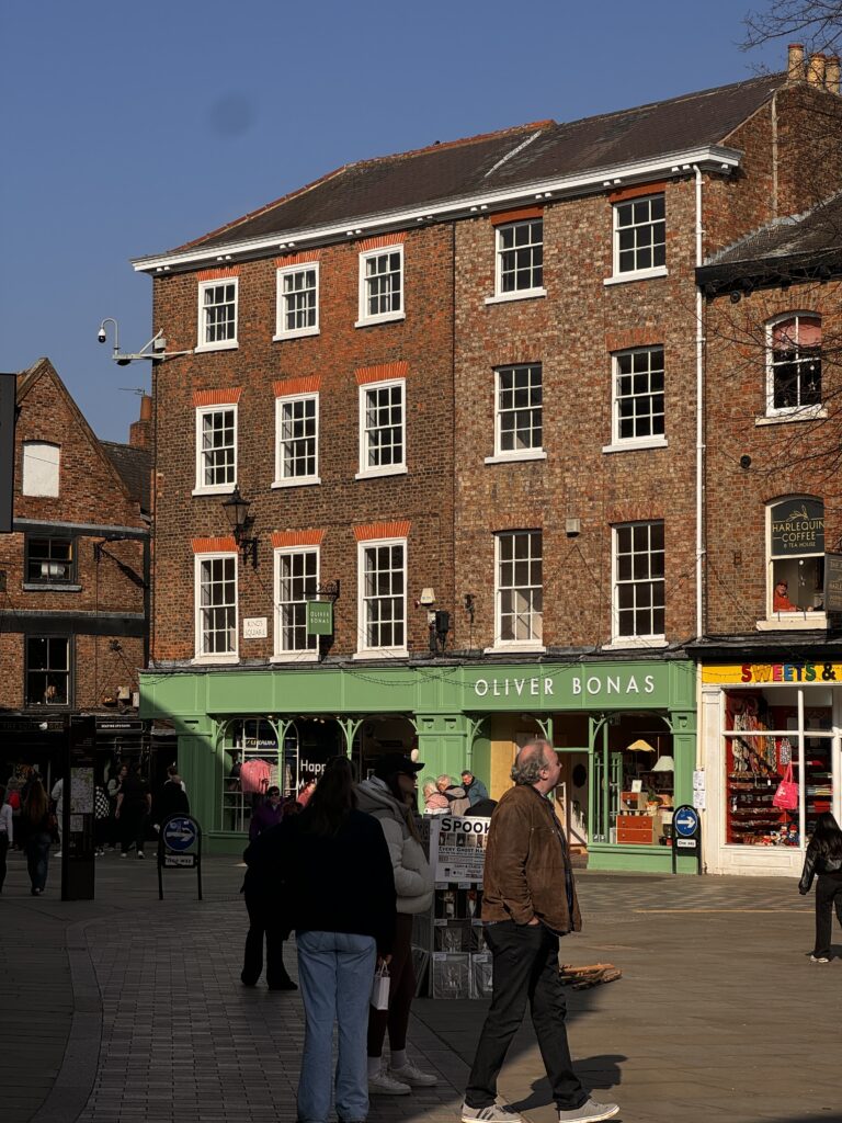 A Perfect Day in York: Walking Tours, Hidden Streets & Timeless History img 4307